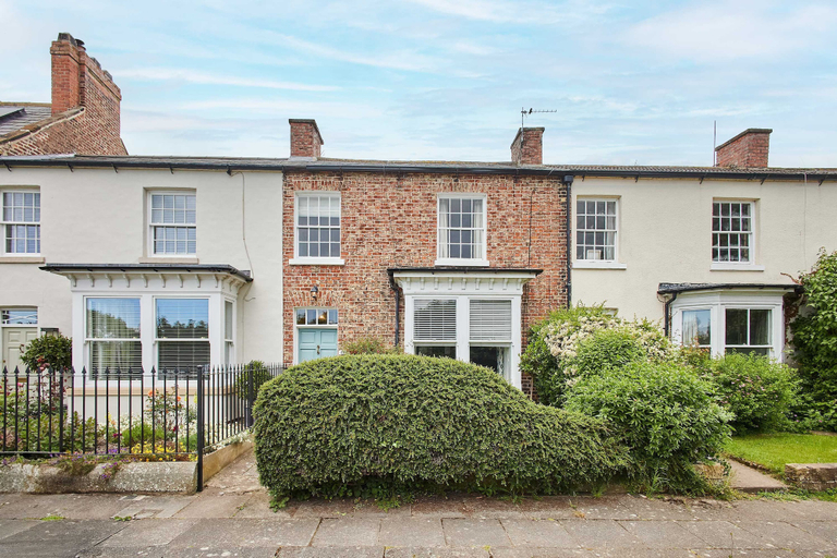 Exterior & Views, Host Stay May Cottage, Darlington