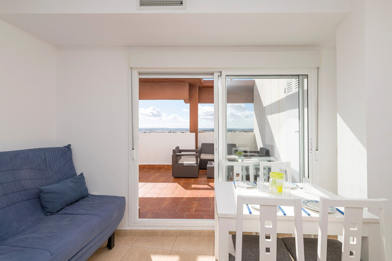 Room 4, Atico Santa Fe in El Puerto de Santa Maria, Cádiz