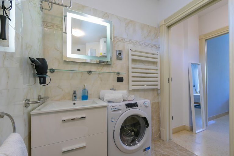 Room 4, Rivoltella Apt With Pool 600m From Lake, Brescia