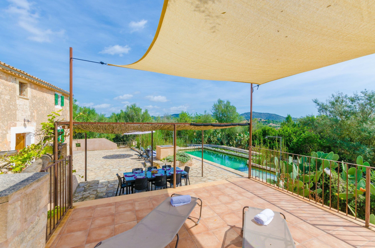 Room 5, Son Vell in Manacor With 4 Bedrooms and 3 Bathrooms, Baleares