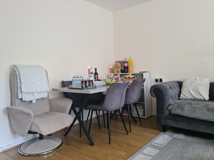 Others 4, Cosy London Apartment in Waynflete Square, London