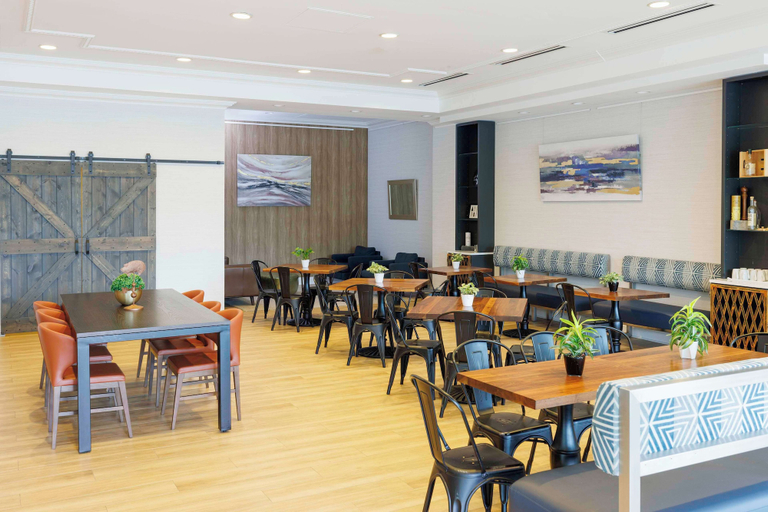 Food & Drinks 5, Hilton Greenville, Greenville