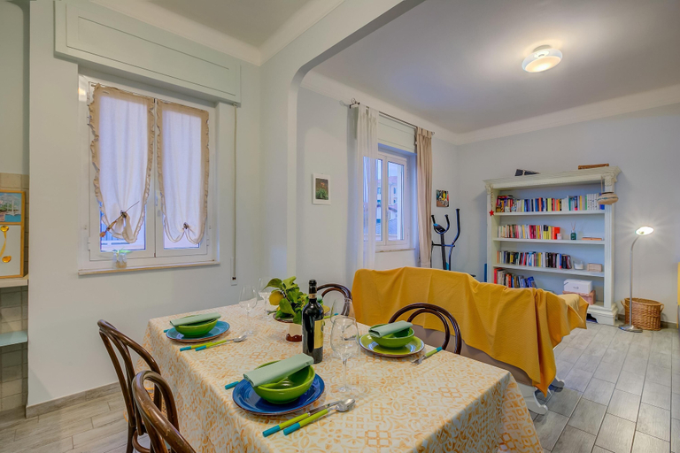 Room 5, Il Nido di Censin in Imperia, Imperia