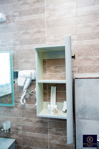 Bathroom 3, ROYAL MGWASI HOTEL, Mbeya Urban