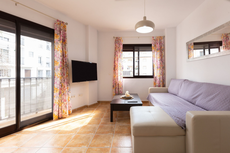 Room 4, Tolox 2 in Tolox With 1 Bedrooms and 1 Bathrooms, Málaga