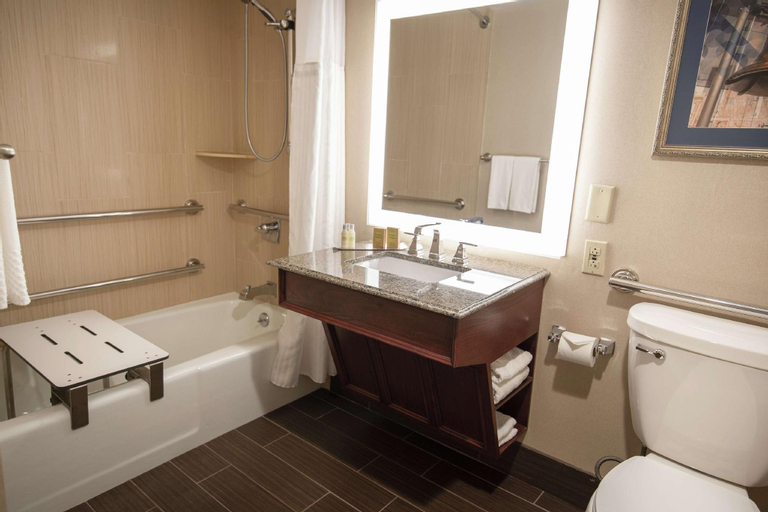 Bathroom 15