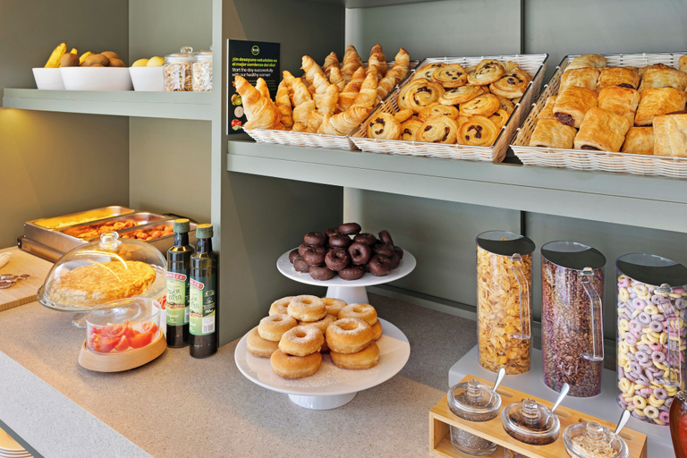 Food & Drinks 5, B&B Hotel Castro Urdiales, Cantabria
