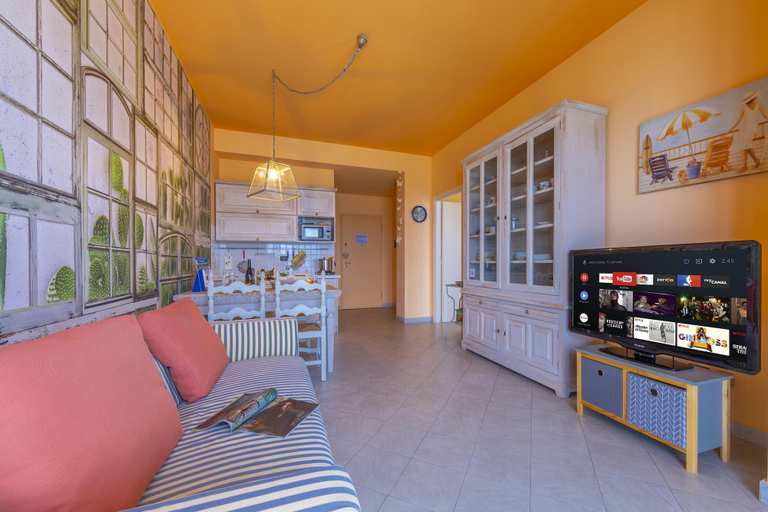 Room 3, Laigueglia Beach in Laigueglia, Savona