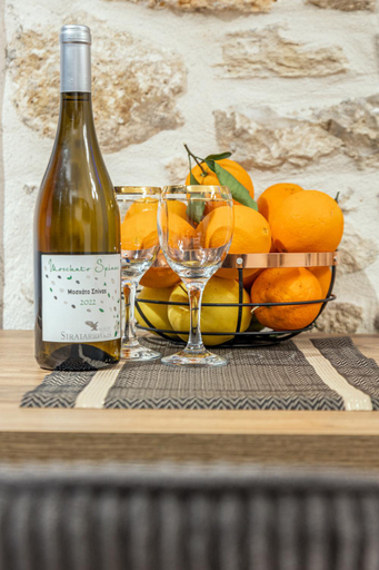 Food & Drinks 3, Efrosini Apartments, Crete