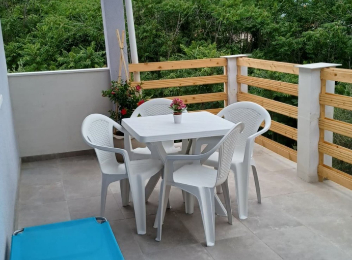 Others 3, Freeme Apartment, Lumbarda