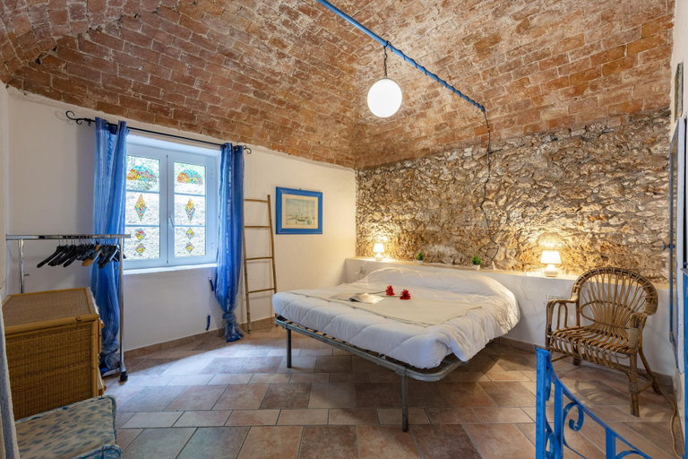 Room 2, Villa Sara - 5 Min From The Sea, Savona