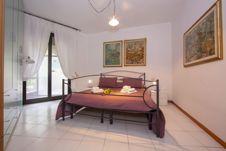 Room 2, Francesca 2 600mt From sea, Massa Carrara
