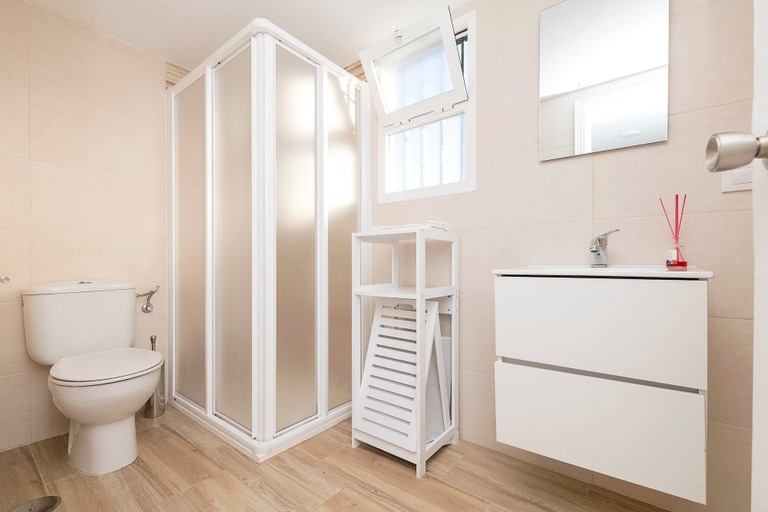 Bathroom, Terraza De San Rafael, Cádiz