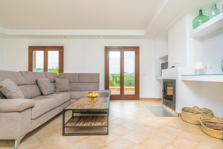 Others 5, Fetget-can Bosco in Mallorca, Baleares