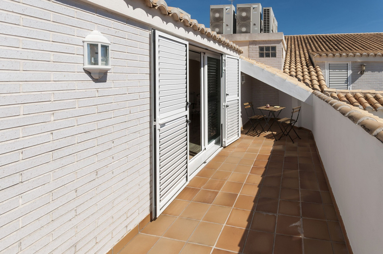 Room 4, Deseo in Grau i Platja, Valencia