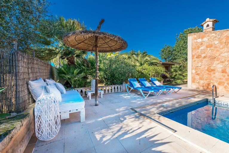 Room 3, H Rreo in Campos With 3 Bedrooms and 2 Bathrooms, Baleares