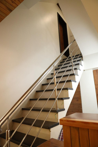 Others 4, Mahalaxmi Executive, Kolhapur