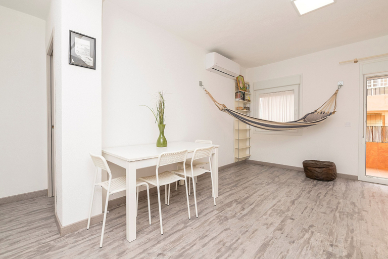 Room 4, La Isle a in San Fernando, Cádiz