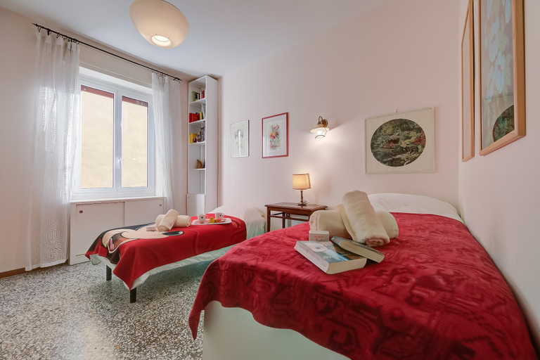 Room 2, Sunrise Apartment Seaview, Imperia
