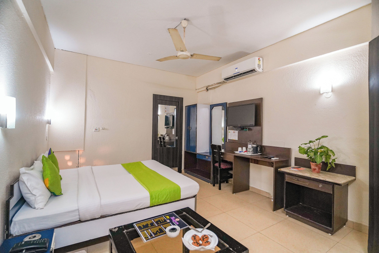 Bedroom 2, Hotel Shagun, Bhopal