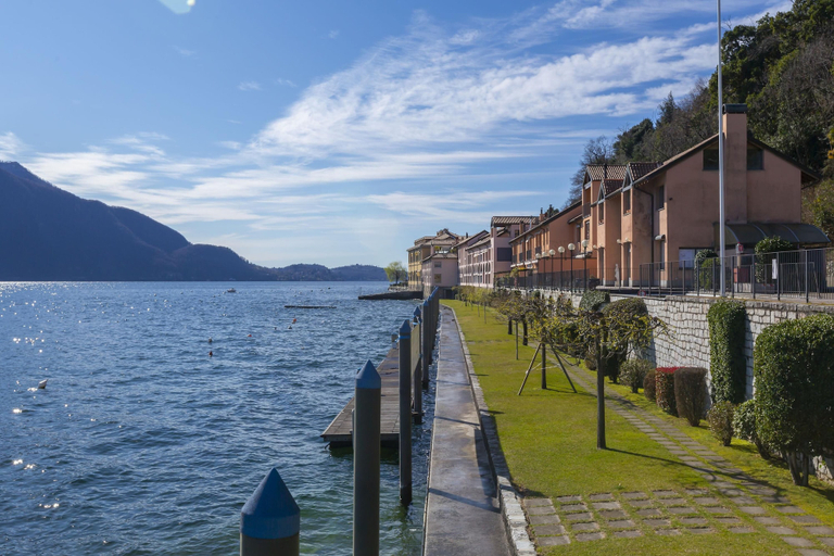 Room 2, Blu Lake Apartment on Ghiffa Beach, Verbano-Cusio-Ossola