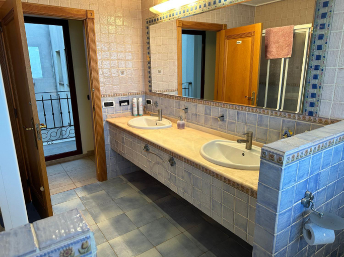 Bathroom 5, Casa Peseta, Casa Rural, Valencia