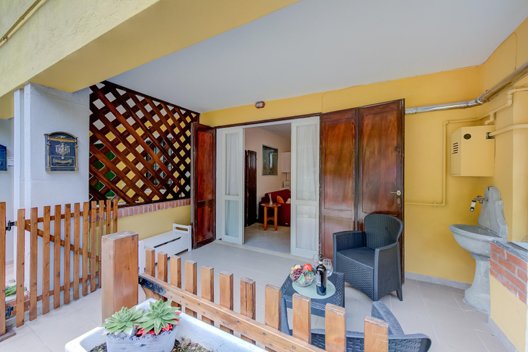 Room 5, Vicolo 42 At 200m From Lake, Brescia