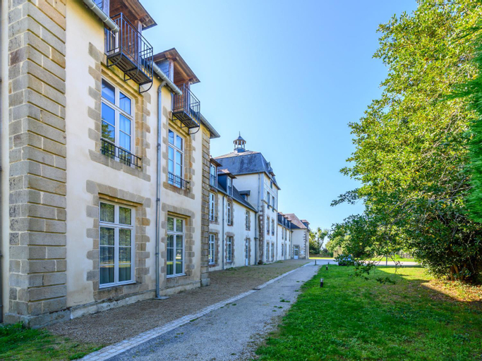 Apartment Chateau De Kergonano-11 by Interhome, Morbihan