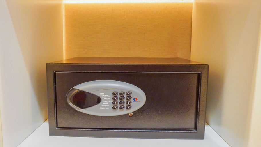 Amenities 12
