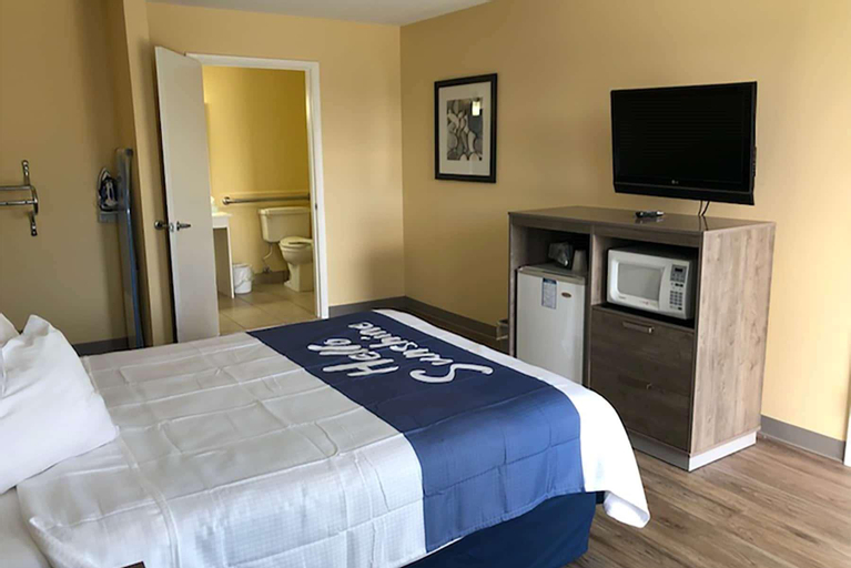 Bedroom 21