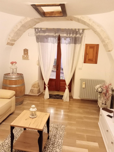 Others 4, "B&B La Lanterna" Trulli & Dimore Storiche, Bari