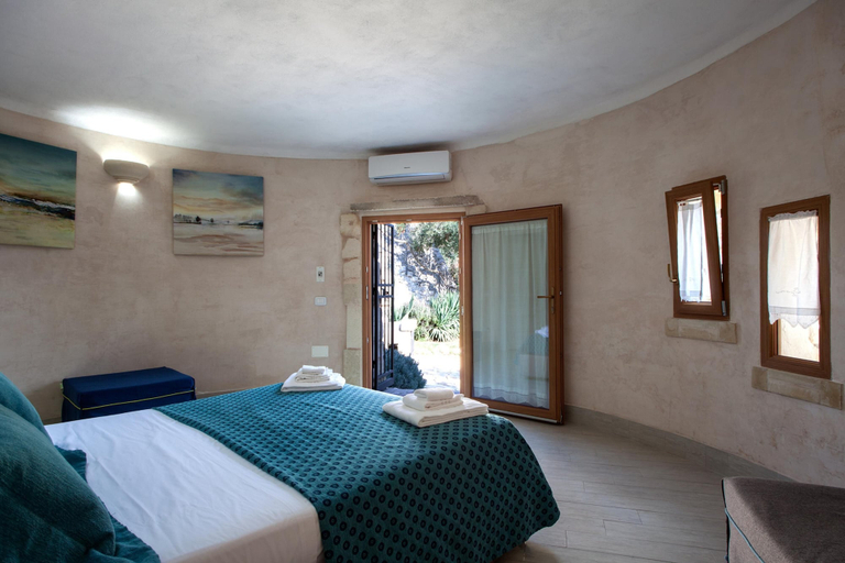 Bedroom 2, Tenuta Bouganville With Garden And Pool, Lecce