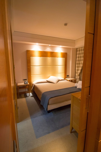 Bedroom 2, Papillo, Rome