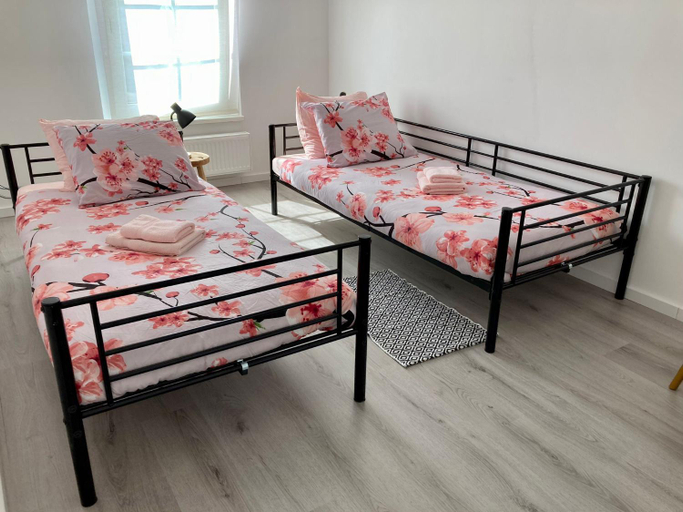 Others 5, Bed & Stay Kersenbloesem, Gulpen-Wittem