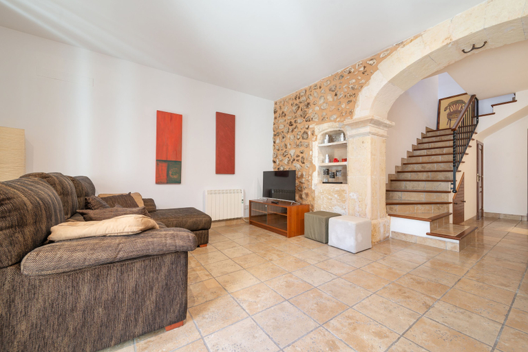 Room 2, Can Pu a Sa Pobla, Baleares