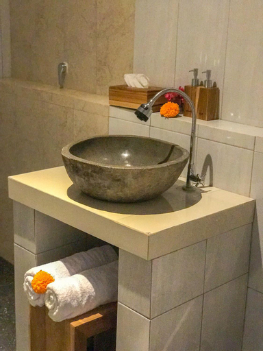 Bathroom 7