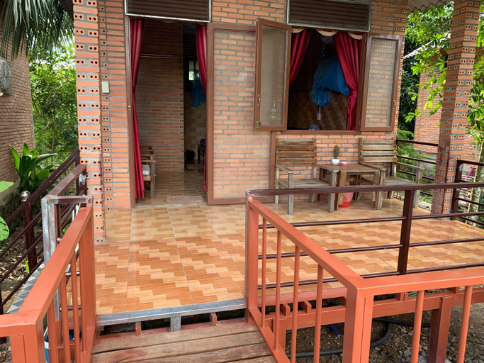 Others 5, Gibbon Singing Home Stay, Tân Phú