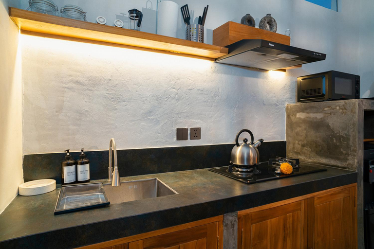 Others 3, Alaya Homes C - Elegant Japandi Loft Suite in Seminyak, Badung
