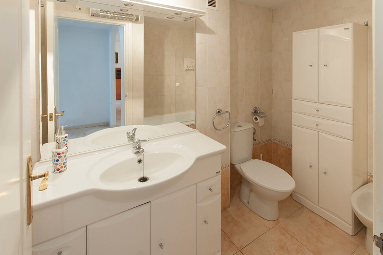 Bathroom, Cascades in D nia With 2 Bedrooms and 1 Bathrooms, Alicante