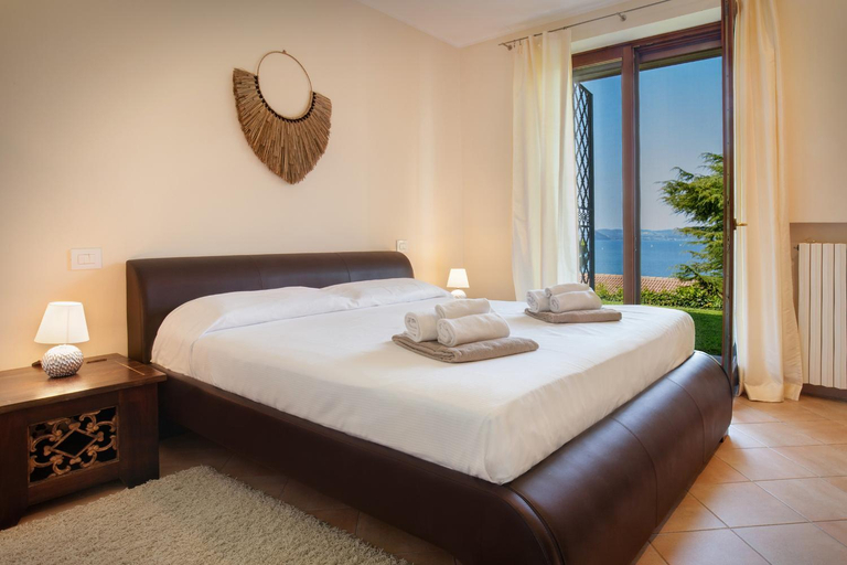 Others 5, Villa Sybille With Pool And Lake View, Verona