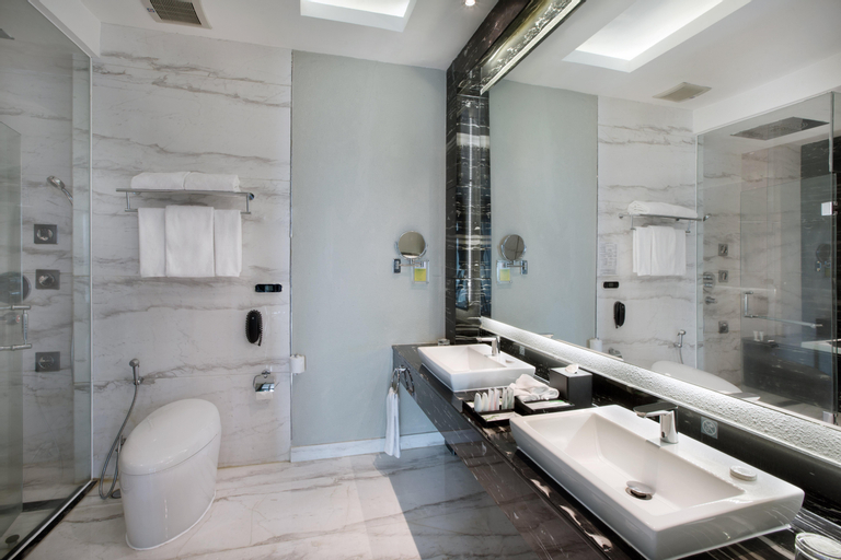 Bathroom 29