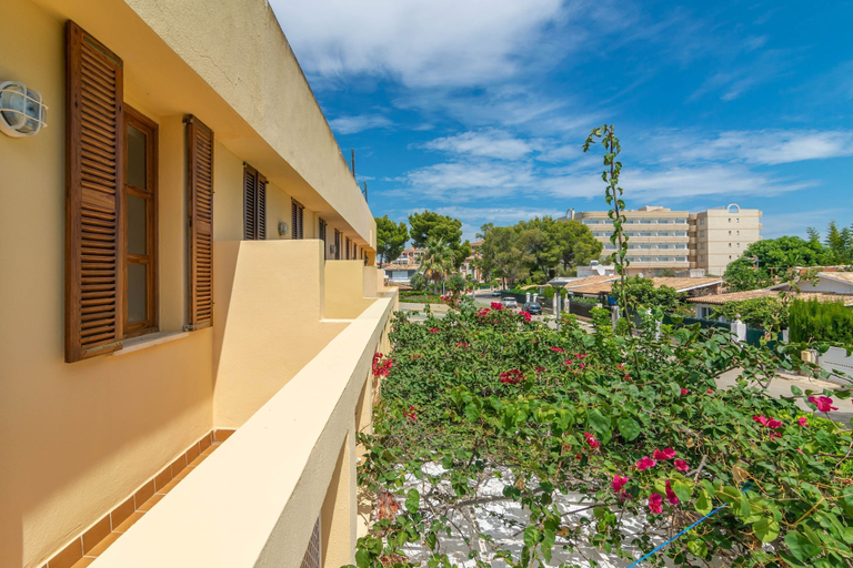 Room 2, Bella in Alc dia With 3 Bedrooms and 2 Bathrooms, Baleares