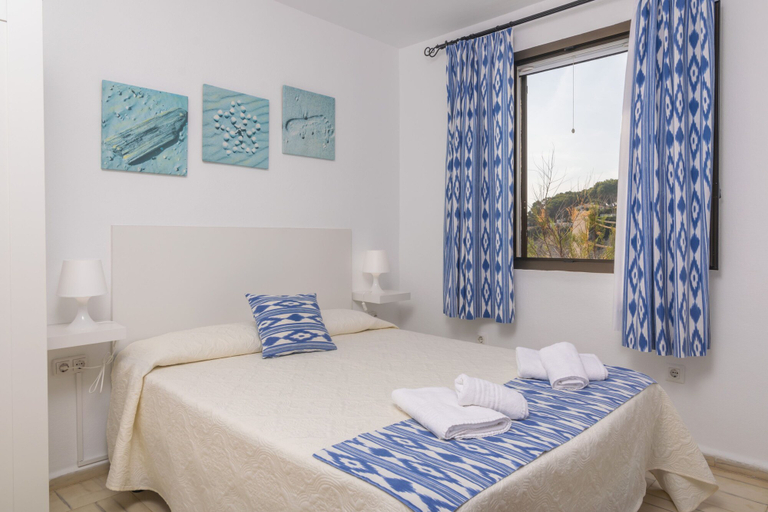 Room 2, Vista Azul 8 in Sant Elm, Baleares