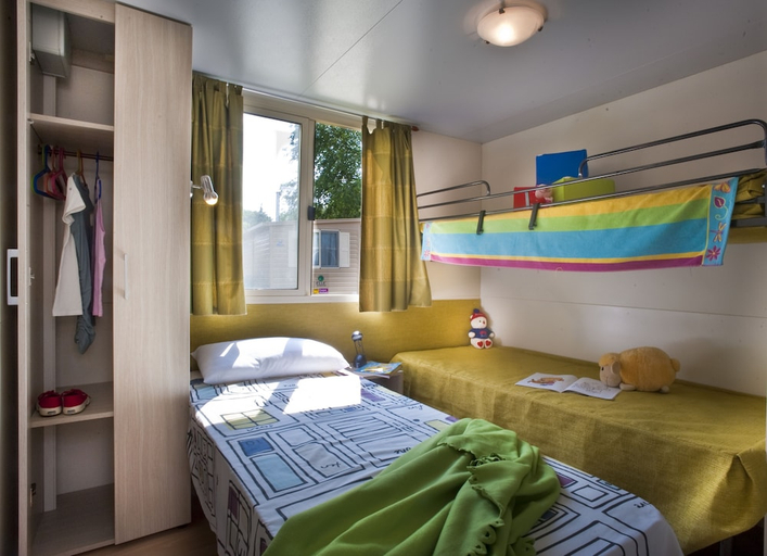 Bedroom 2, hu Roma Camping In Town, Rome
