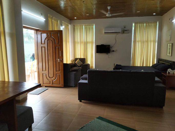 Others 5, Waves Beach House, Puducherry