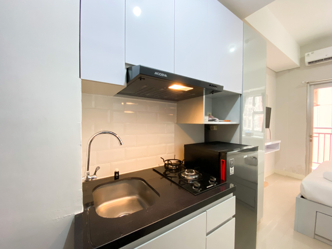 Others 4, Nice and Cozy Studio at Transpark Juanda Bekasi Timur Apartment By Travelio, Bekasi