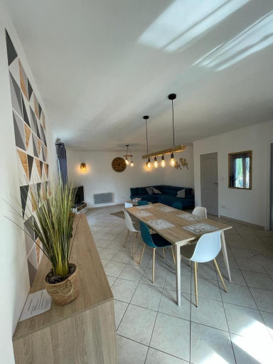 Facilities, Charmante Villa avec piscine chauffee et terrain de petanque, Var
