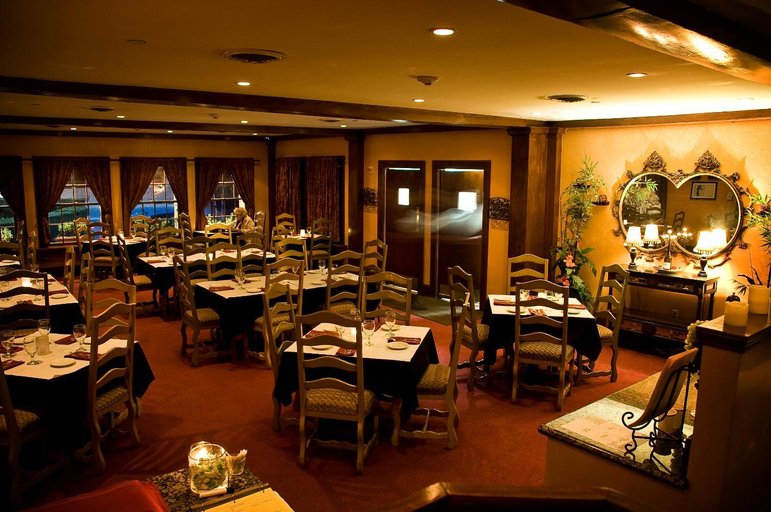 Food & Drinks 4, Glen Tavern Inn, Ventura