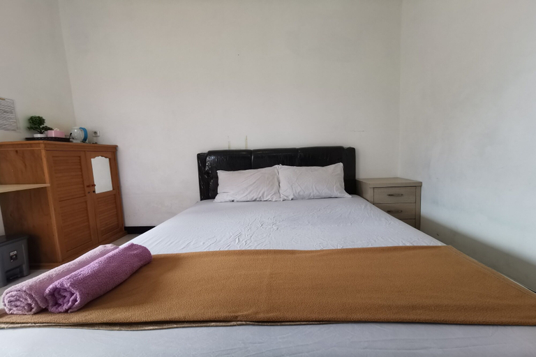 Bedroom 3, OYO 94061 Bungas Guesthouse Syariah, Samarinda