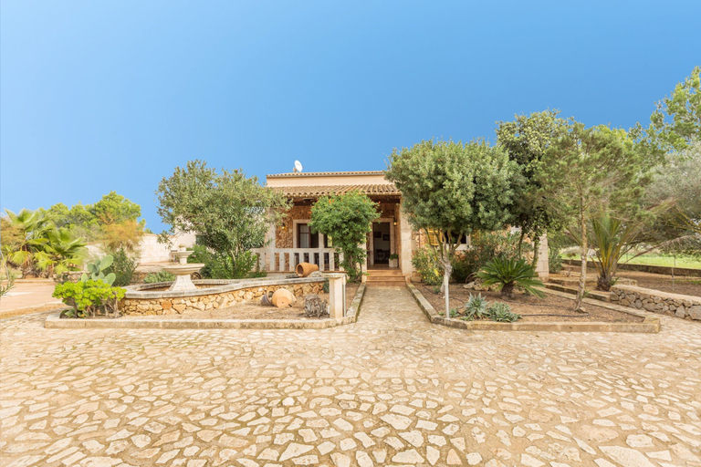 Room 4, Sa Cunia in Campos With 3 Bedrooms and 2 Bathrooms, Baleares